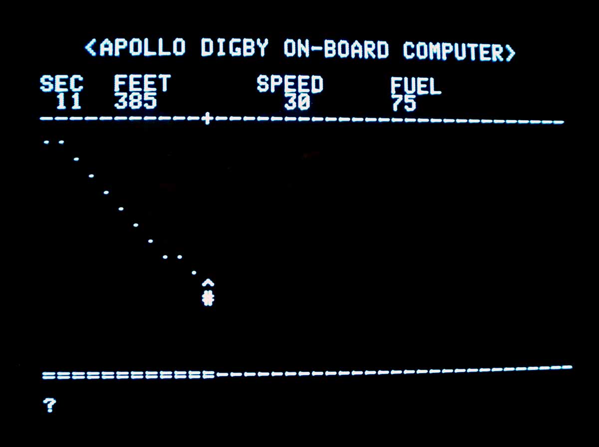 Screenshot of Lunar Lander, ASCII Graphics version