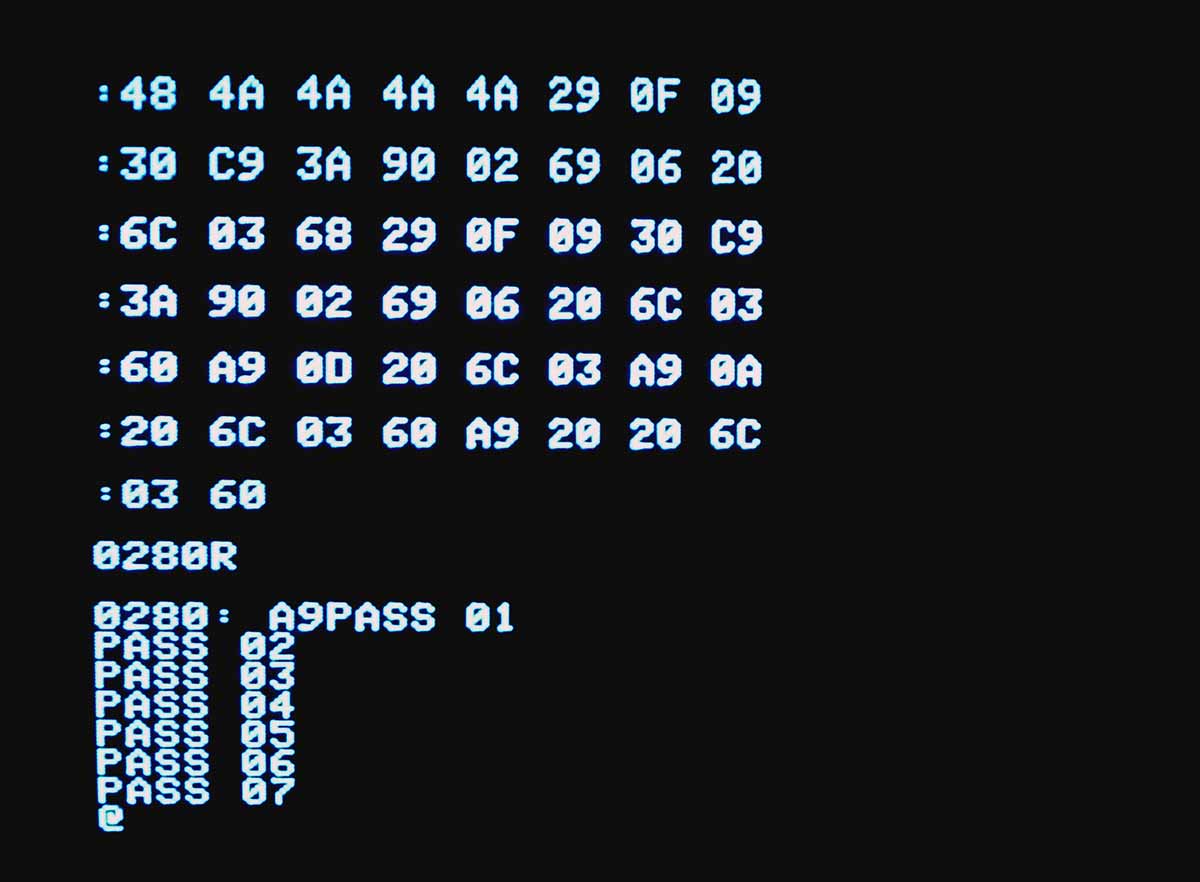 Screenshot of Memory Test, 1000-1FFF ▽ version
